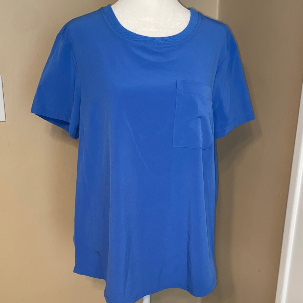 NWT EDDIE BAUER Active Departure SS Pocket Tee L